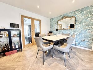 Photo 18- click for photo gallery